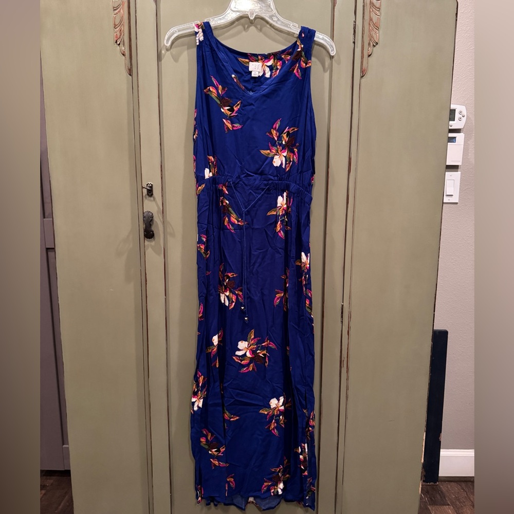 A New Day sleeveless tropical maxi dress size medium